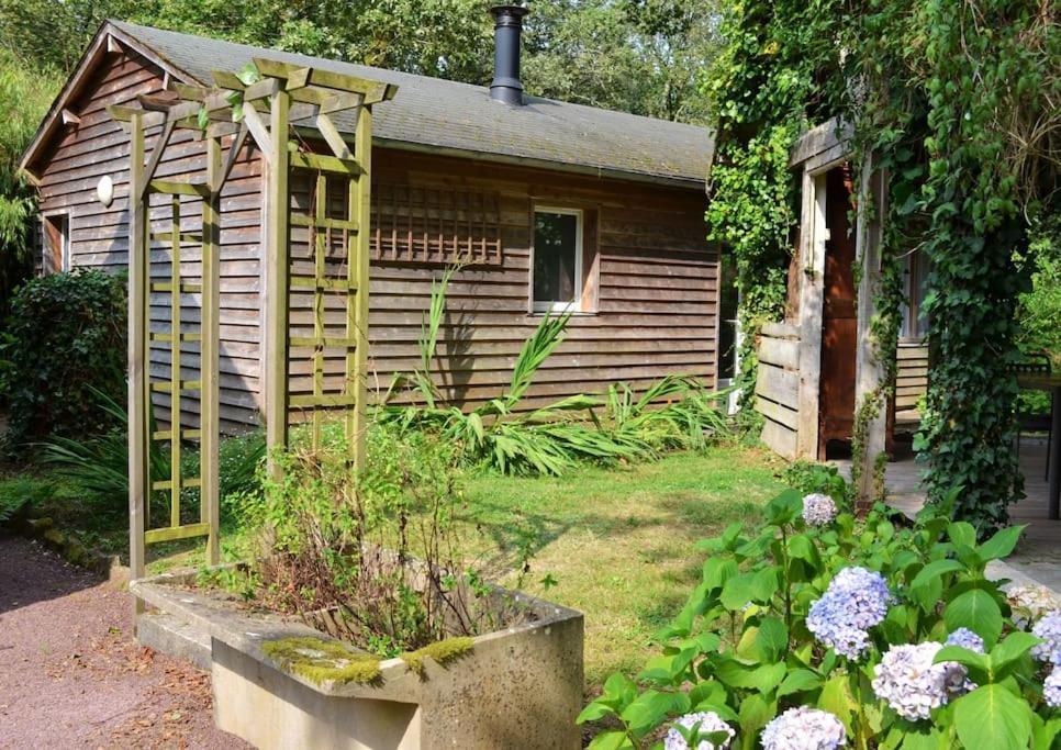 Chalet Cosy Au Coeur De La Foret De Broceliande Beignon Luaran gambar
